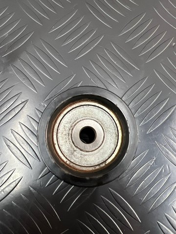 Ролик приводного ременя, паразитний 1660336010 TOYOTA