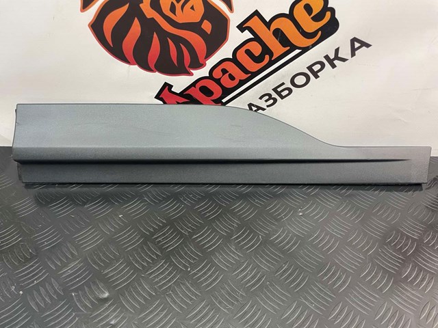 Накладка задньої лівої двері, нижня 42782314 GM