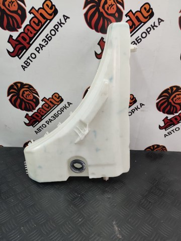 Водяний бачок омивача скла 4M0955453G VAG