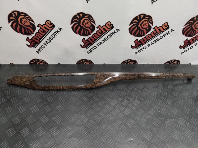 Молдинг (накладка) панелі приладів "торпедо", центральний 4M1853190BGM5 VAG
