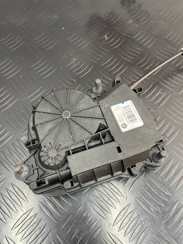 Актуатор замка ляди 51247357097 BMW