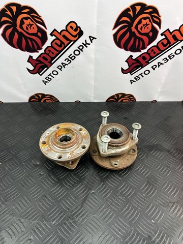 Маточина (передня) Шкода Октавія 3 A7