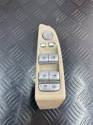 Кнопки переднього лівого склопід'ємника 61319382503 BMW