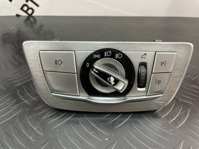 Перемикачі електричні (перемикач світла центральний) 61319472976 BMW