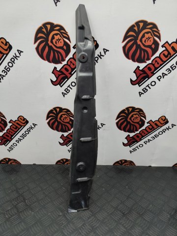 Ущільнювач крила 80A821112 VAG