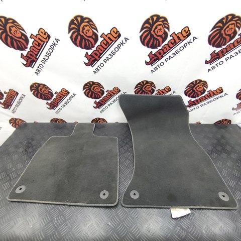 Комплект гумових килимків 80B863691AQA5 VAG