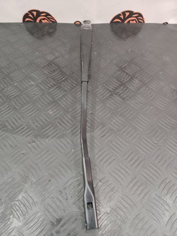 Повідок склоочисника 80B9554071P9 VAG