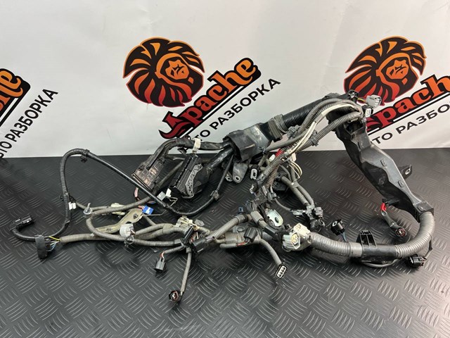 Електропроводка моторного віддсіка 8212178011 TOYOTA