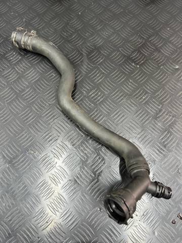 Шланги системи охолодження 8W0122101BH VAG