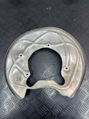 Захист гальмівного диска заднього, правого 8W0615612A VAG
