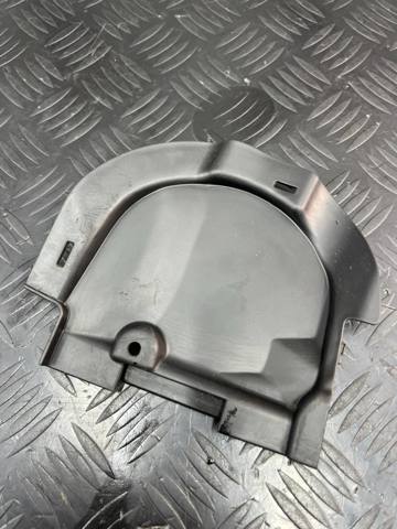 Лючок підкрилка переднього лівого 8W0805583A VAG