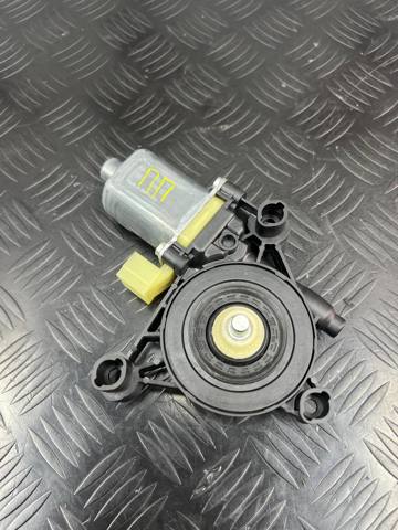 Мотор склопідйомника дверей передніх, правих 8W0959802 VAG