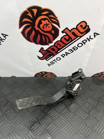 Педаль акселератора Ауді Кью 7