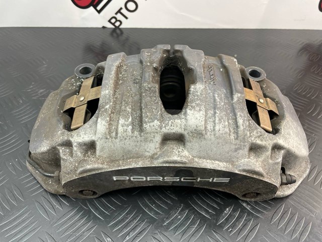 Супорт гальмівний, передній, правий 95835112320 PORSCHE