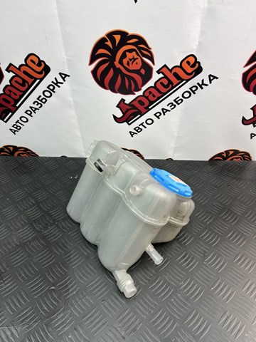 Водяний бачок системи охолодження 95B121407A PORSCHE