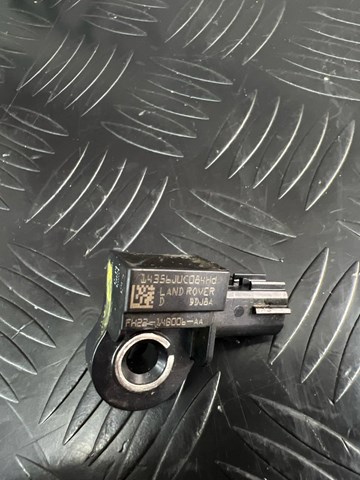 Датчик Ейрбег передній LR043357 LAND ROVER