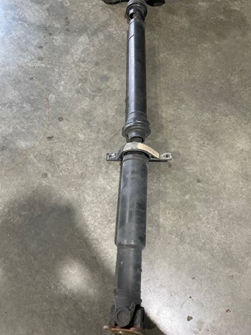 Вал карданний задній, у зборі LR058371 LAND ROVER