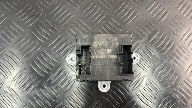 Блок комфорту задніх дверей LR106147 LAND ROVER