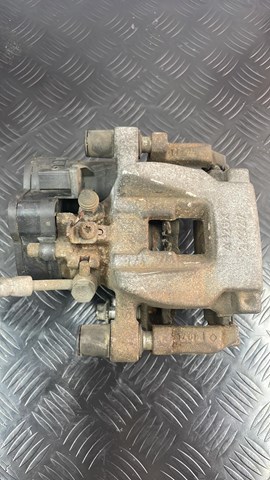 Супорт гальмівний задній правий LR113711 LAND ROVER