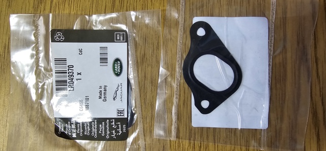 Прокладка водяної помпи LR011562 LAND ROVER