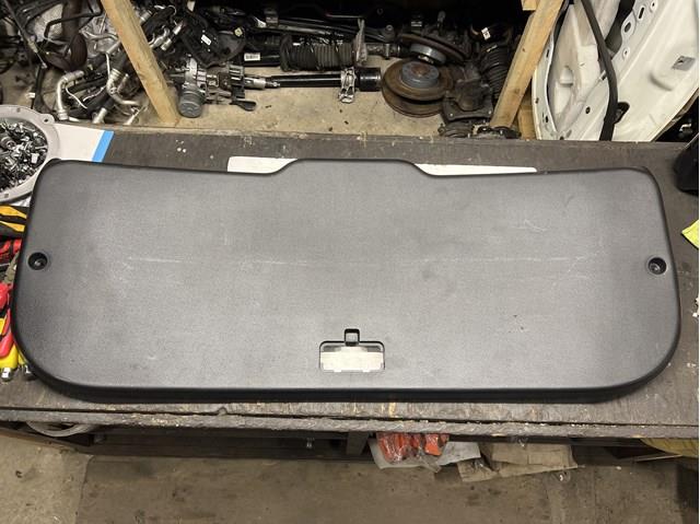 Обшивка багажника 81750B2000EQ HYUNDAI