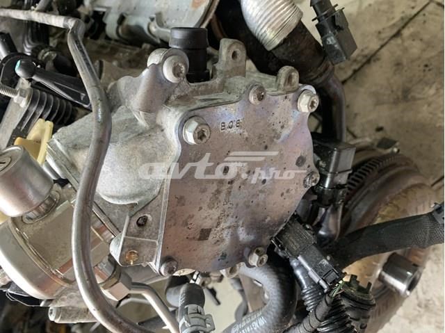 Насос вакуумний 06K145100J VAG