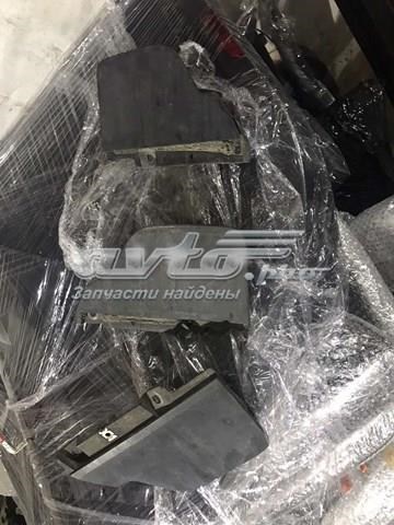Бризковики задній, лівий 5G0854857 VAG