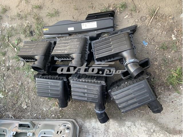 Корпус повітряного фільтра 5Q0129607AA VAG