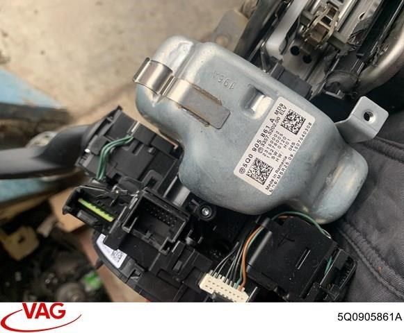 Електронний модуль рульової колонки 5Q0905861A VAG