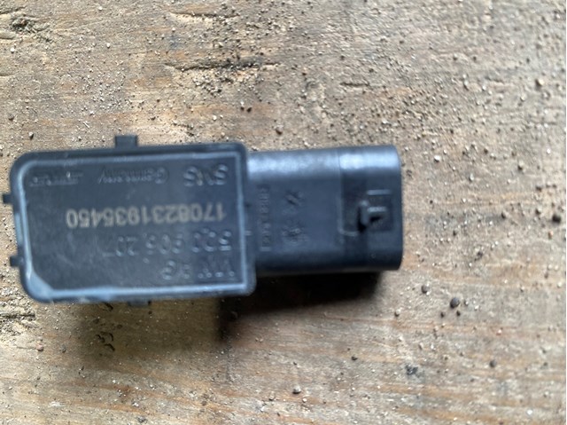 Датчик розрядження вакуумного підсилювача гальм 5Q0906207 VAG