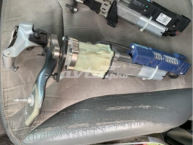 Амортизатор двері 3/5-ї задньої 8R0827852B VAG