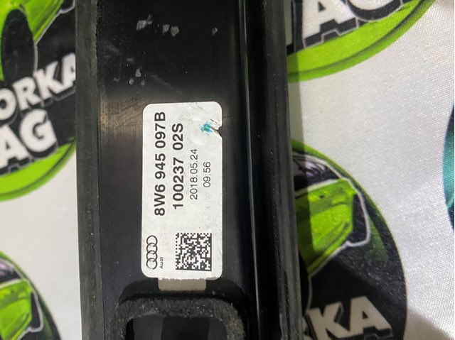 Стоп-сигнал заднього скла 8W6945097B VAG