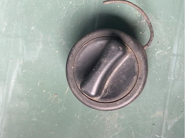 Пробка паливного бака A2204700705 MERCEDES