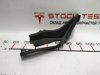 8 накладка панели дворников левая резиновая tesla model x 1064602-00-c 1064602-00-B