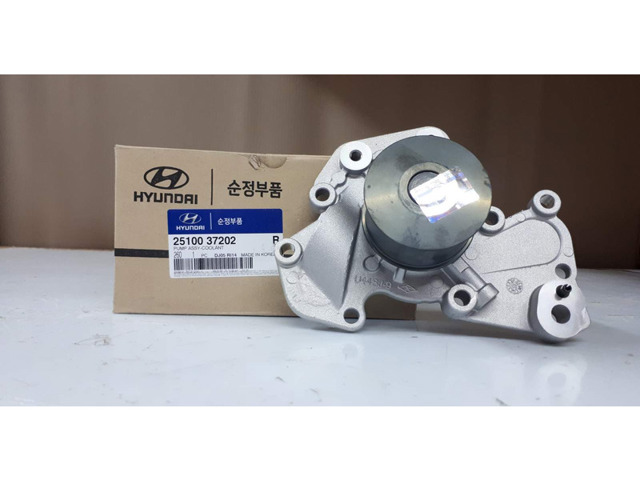 Насос системи охолодження 2510037202 HYUNDAI