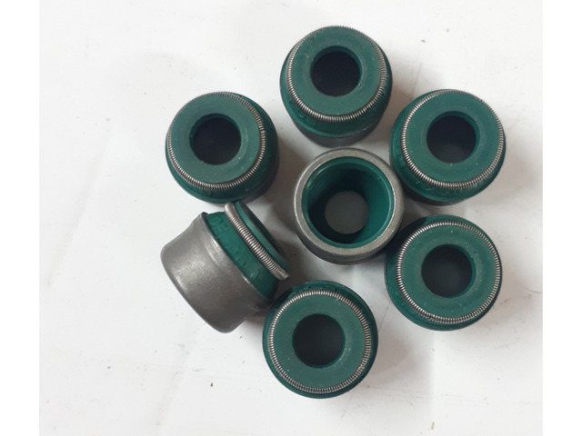 Сальник клапана (Маслос'емниє), впуск/випуск Порше Каєн