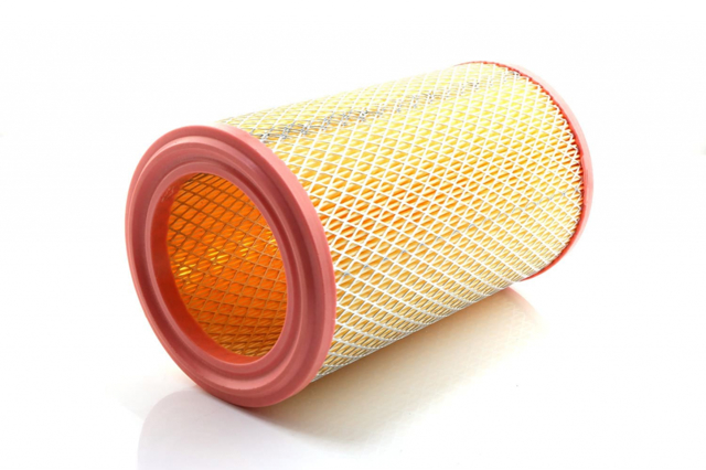 Повітряний фільтр двигуна Renault Trafic I