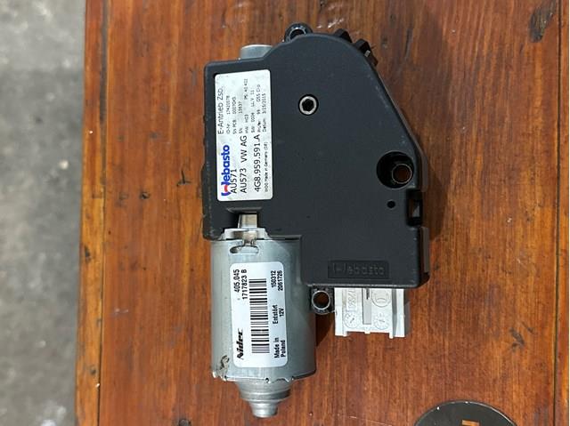 Мотор приводу люка 4G8959591A VAG