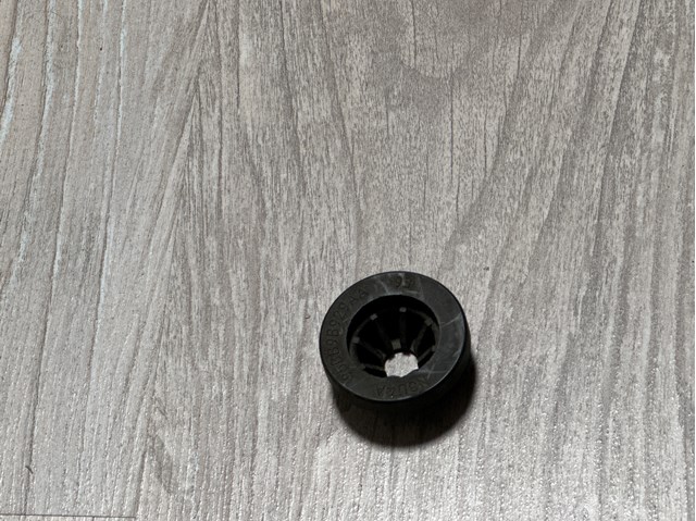 Подушка корпусу повітряного фільтра 95BB9B929AA FORD