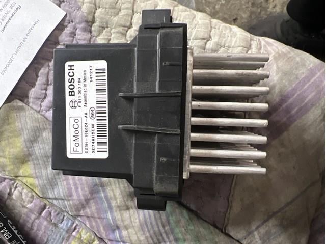 Регулятор оборотів пічки DG9H19E624AA FORD