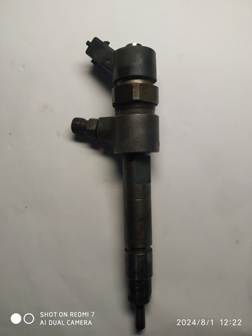 Форсунка вприску палива 0445110002 BOSCH