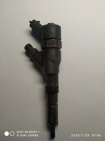 Форсунка вприску палива 0445110076 BOSCH