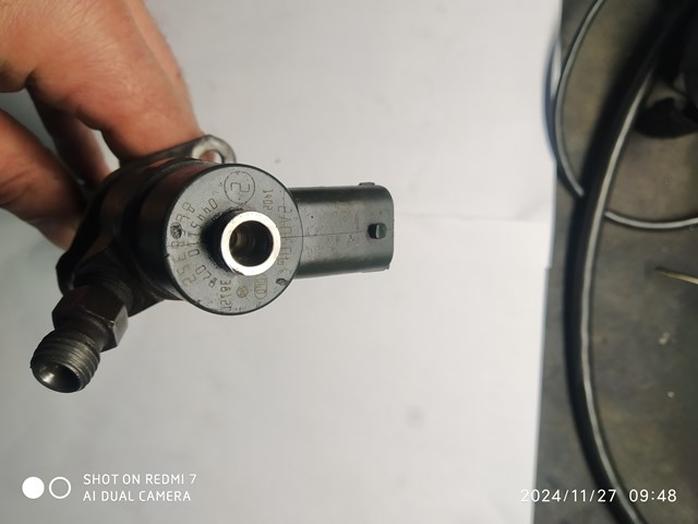 Форсунка вприску палива 0445110078 BOSCH