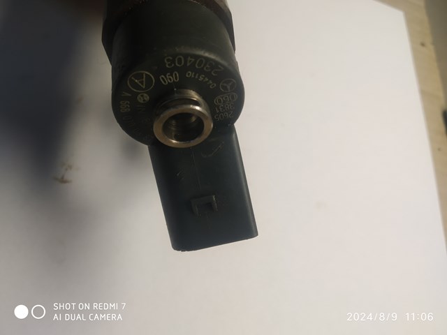 Форсунка вприску палива 0445110090 BOSCH