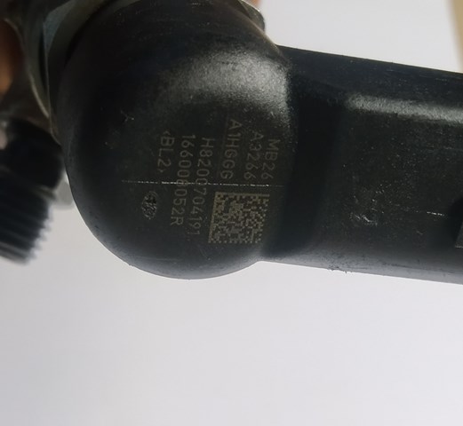 Форсунка дизельна в зборі, розпилювач + тримач 166008052R CONTINENTAL