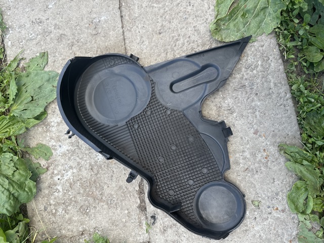 Захист ременя ГРМ, верхній 03L109107C VAG