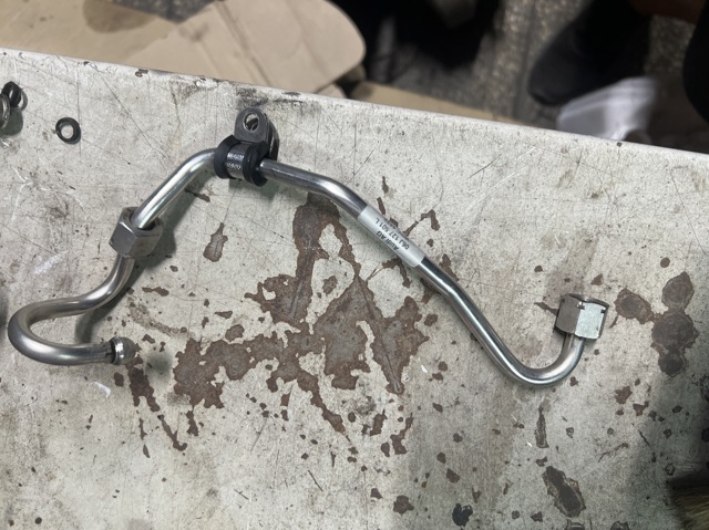 Трубка паливна, від ПНВТ до паливної рейки 06J127501L VAG