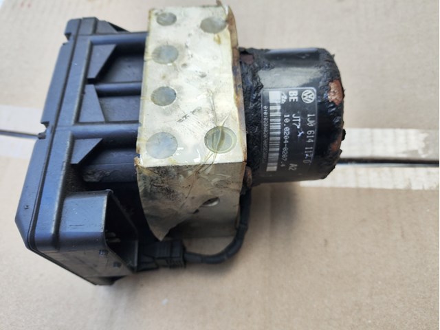 Гідроагрегат антиблокувальної системи Фольксваген Жук