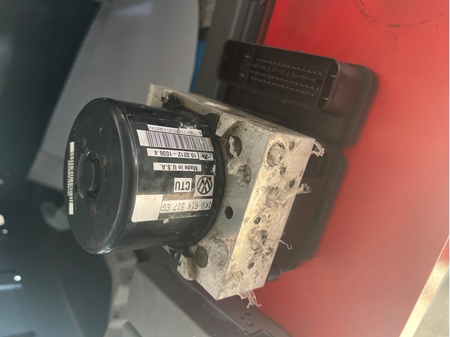 Гідроблок АБС Volkswagen Passat B8