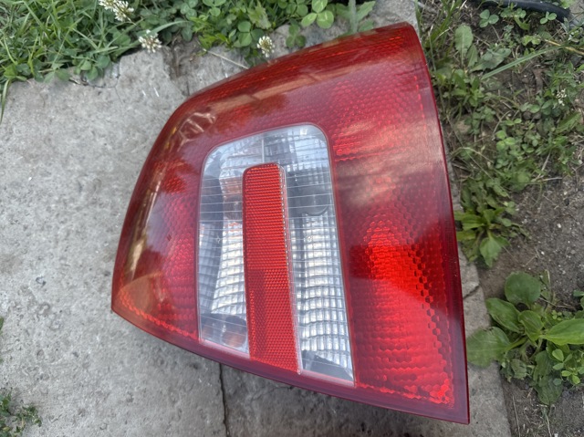 Ліхтар задній правий 1Z5945096A VAG